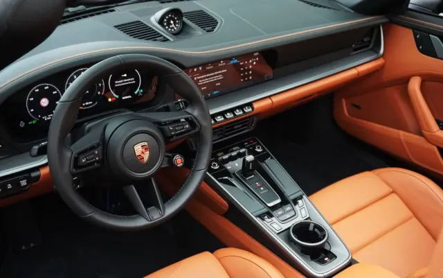 PORSCHE 911 Carrera S Cabrio