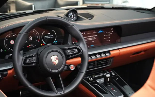 PORSCHE 911 Carrera S Cabrio