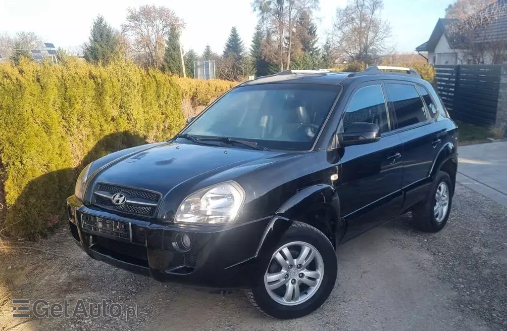 HYUNDAI Tucson 