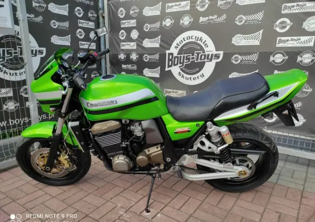 KAWASAKI ZRX 