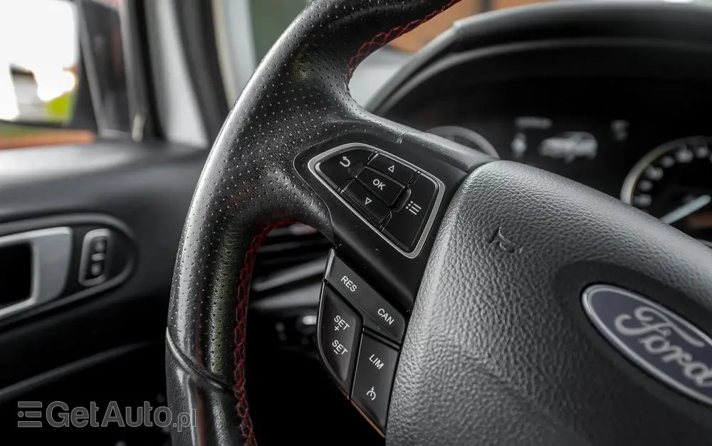 FORD EcoSport 1.5 EcoBlue Allrad ST-LINE