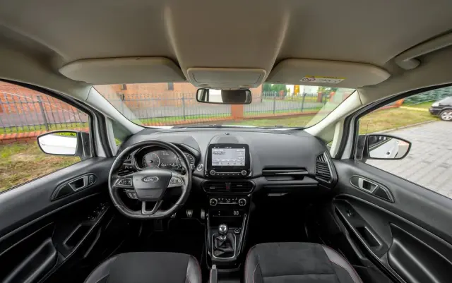 FORD EcoSport 1.5 EcoBlue Allrad ST-LINE