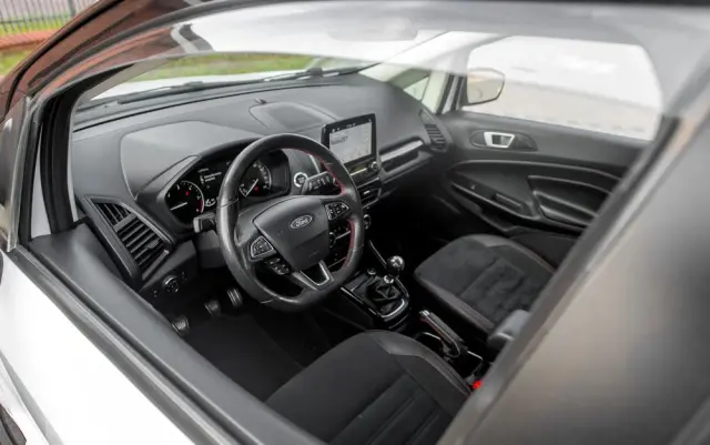 FORD EcoSport 1.5 EcoBlue Allrad ST-LINE