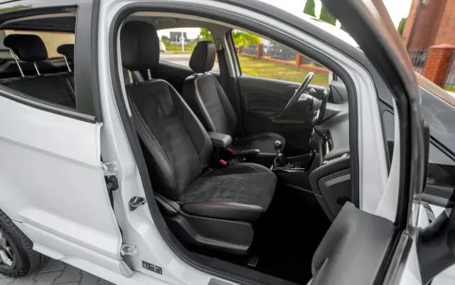 FORD EcoSport 1.5 EcoBlue Allrad ST-LINE