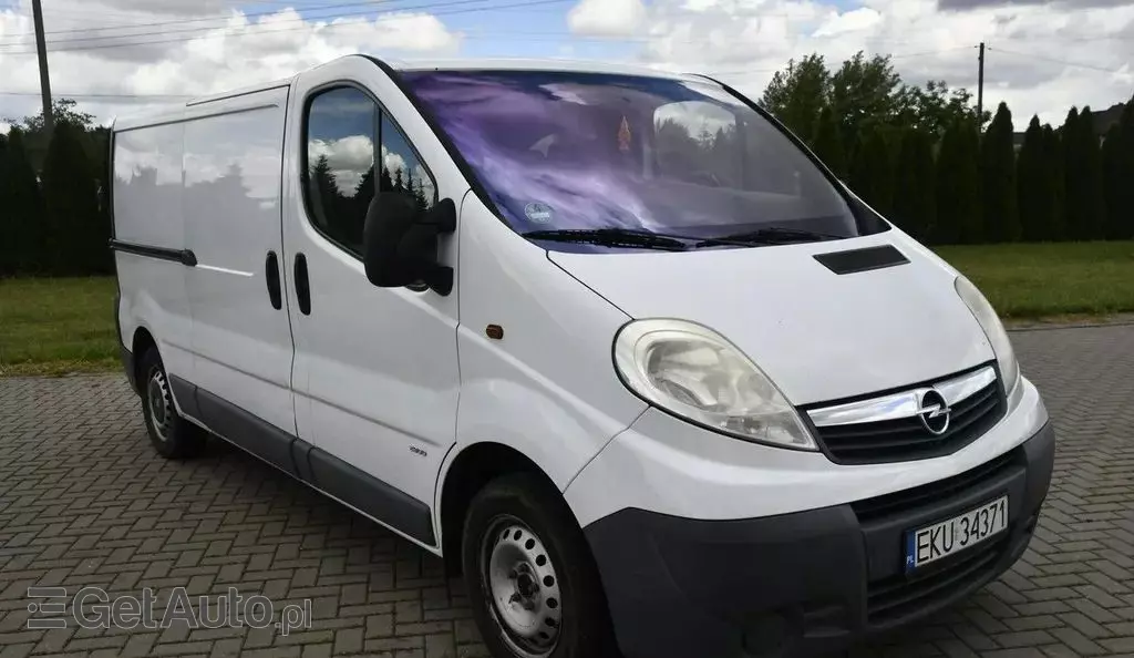 OPEL Vivaro 