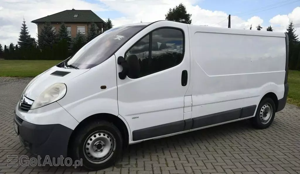 OPEL Vivaro 