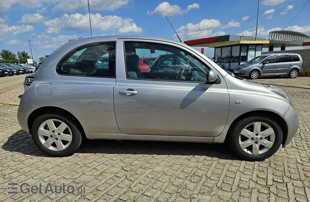 NISSAN Micra 