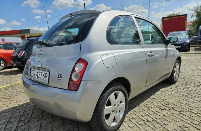 NISSAN Micra 