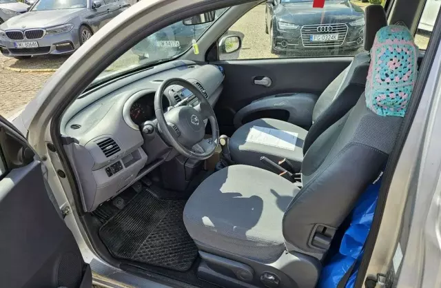 NISSAN Micra 