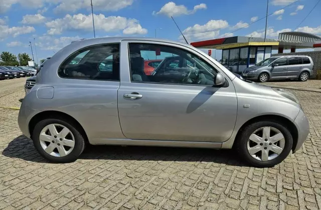 NISSAN Micra 