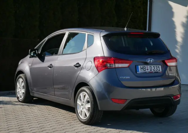 HYUNDAI Ix20 