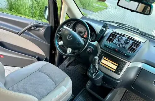 MERCEDES-BENZ Viano 