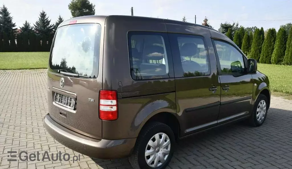 VOLKSWAGEN Caddy California 