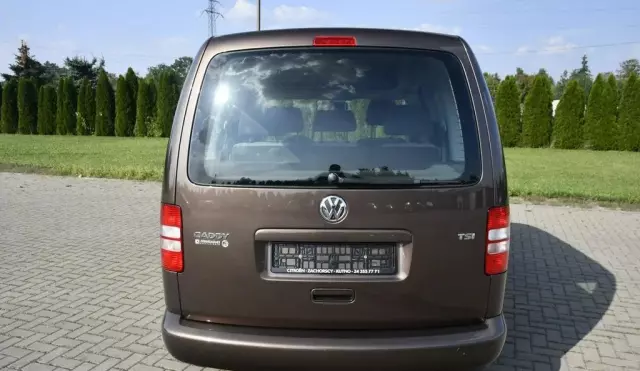 VOLKSWAGEN Caddy California 