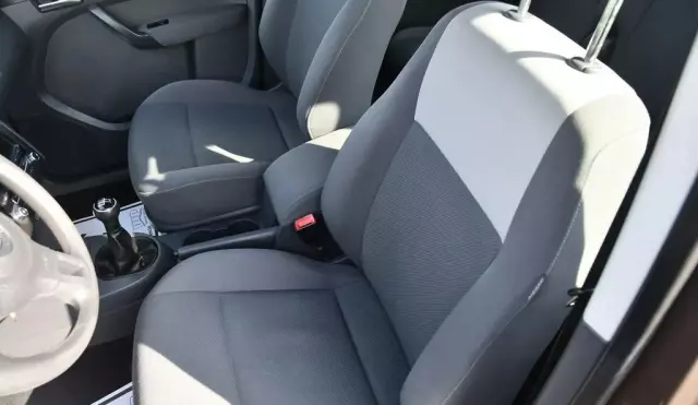 VOLKSWAGEN Caddy California 