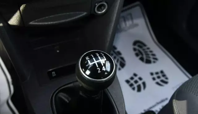 VOLKSWAGEN Caddy California 