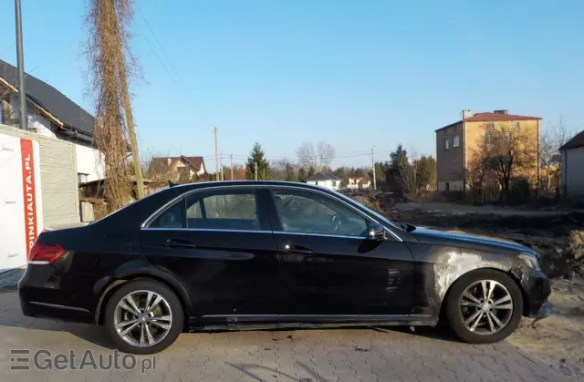 MERCEDES-BENZ Klasa E 