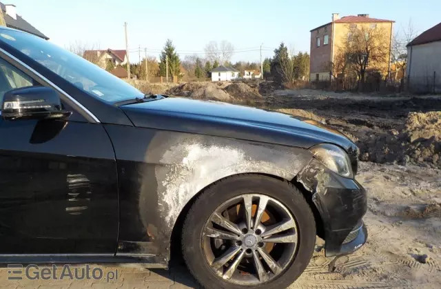 MERCEDES-BENZ Klasa E 