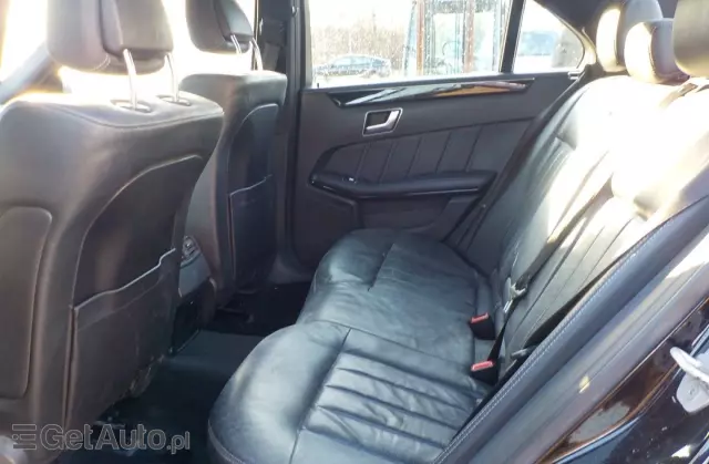 MERCEDES-BENZ Klasa E 