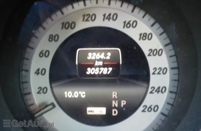 MERCEDES-BENZ Klasa E 