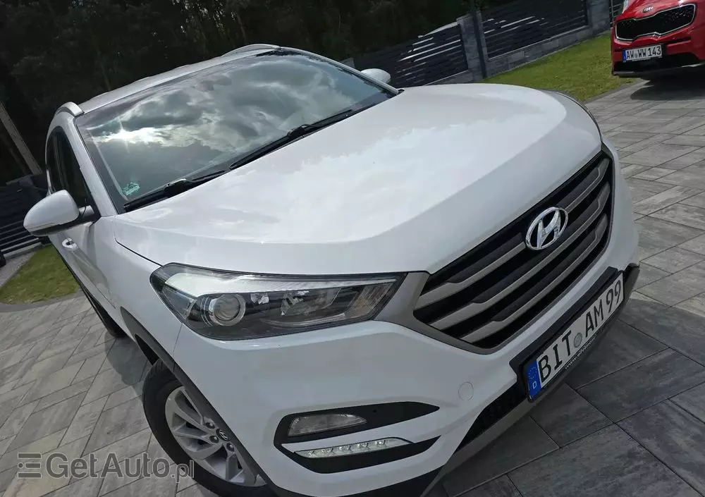 HYUNDAI Tucson 1.7 CRDI BlueDrive Style 2WD
