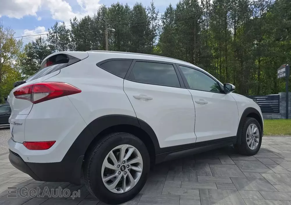 HYUNDAI Tucson 1.7 CRDI BlueDrive Style 2WD