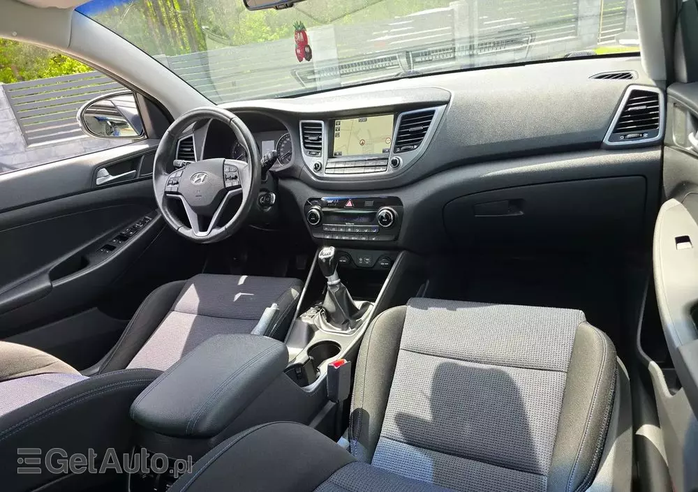 HYUNDAI Tucson 1.7 CRDI BlueDrive Style 2WD