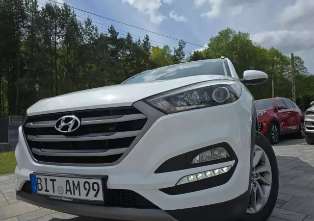 HYUNDAI Tucson 1.7 CRDI BlueDrive Style 2WD