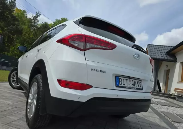 HYUNDAI Tucson 1.7 CRDI BlueDrive Style 2WD