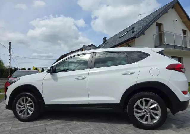 HYUNDAI Tucson 1.7 CRDI BlueDrive Style 2WD