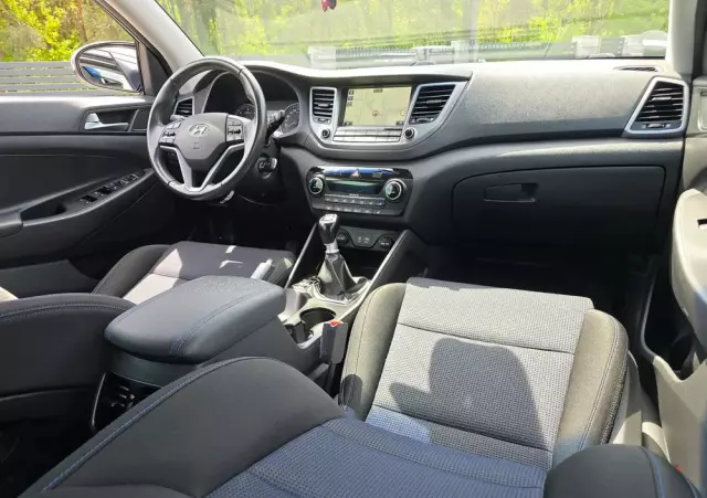 HYUNDAI Tucson 1.7 CRDI BlueDrive Style 2WD