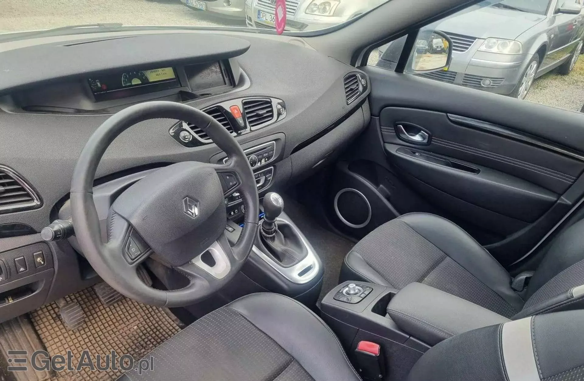 RENAULT Scenic 