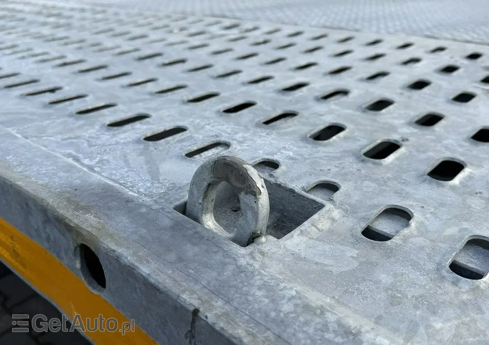 IVECO EUROCARGO 120E25 E6 Laweta Zagłebiana Platforma Pomoc Drogowa 