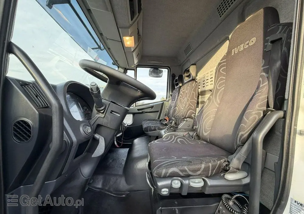 IVECO EUROCARGO 120E25 E6 Laweta Zagłebiana Platforma Pomoc Drogowa 