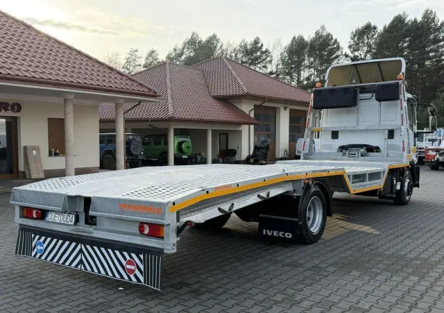 IVECO EUROCARGO 120E25 E6 Laweta Zagłebiana Platforma Pomoc Drogowa 
