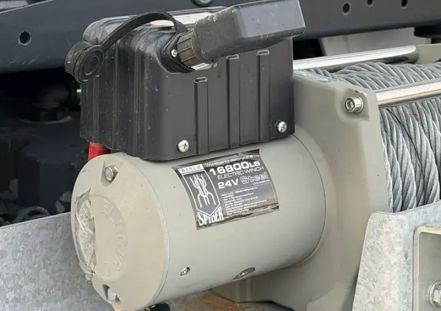 IVECO EUROCARGO 120E25 E6 Laweta Zagłebiana Platforma Pomoc Drogowa 