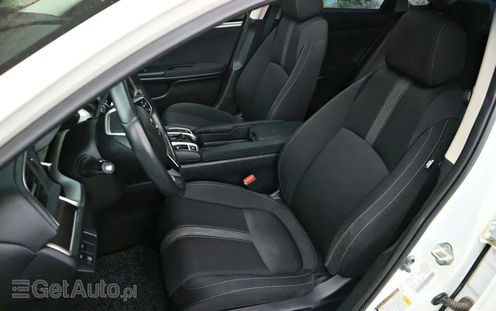 HONDA Civic 2.0 i-VTEC LX CVT