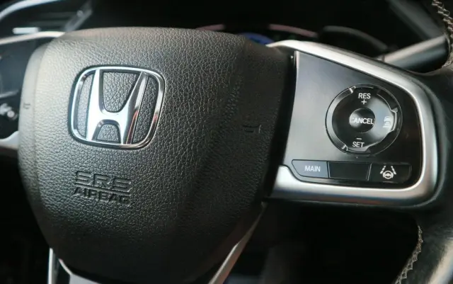 HONDA Civic 2.0 i-VTEC LX CVT