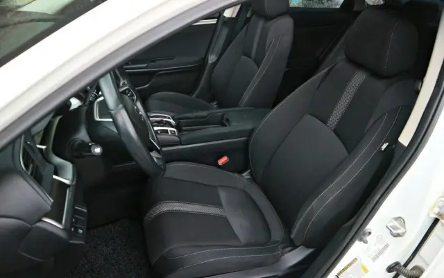 HONDA Civic 2.0 i-VTEC LX CVT