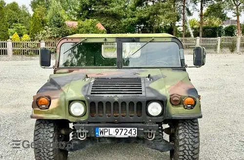 HUMMER H1 