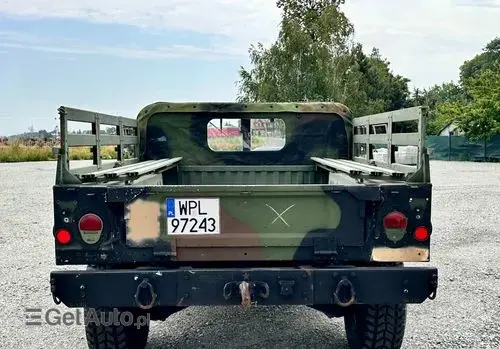 HUMMER H1 