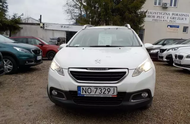 PEUGEOT 2008 