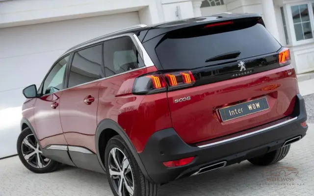 PEUGEOT 5008 1.6 PureTech GT Pack S&S EAT8
