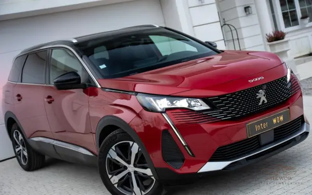 PEUGEOT 5008 1.6 PureTech GT Pack S&S EAT8