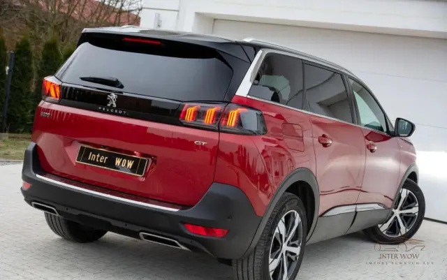 PEUGEOT 5008 1.6 PureTech GT Pack S&S EAT8