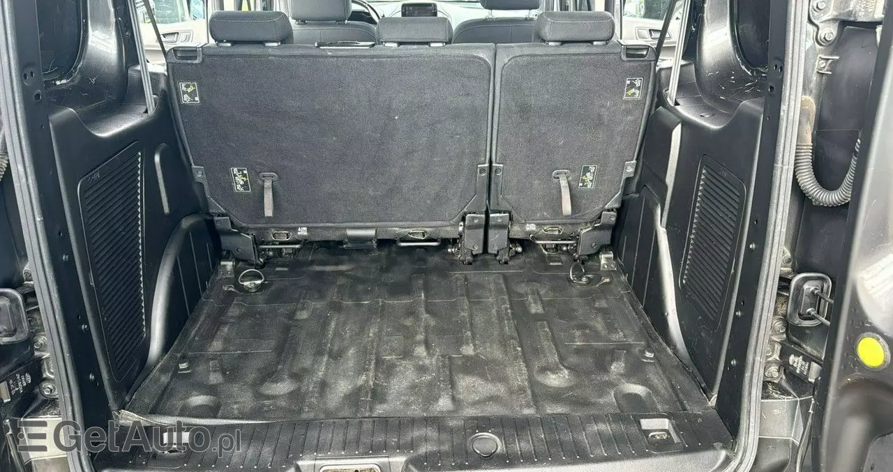 FORD Tourneo Connect 