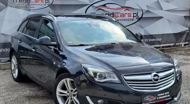 OPEL Insignia 