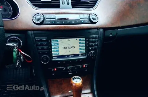 MERCEDES-BENZ CLS 