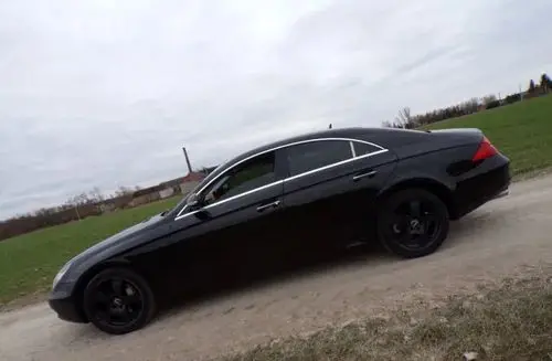 MERCEDES-BENZ CLS 