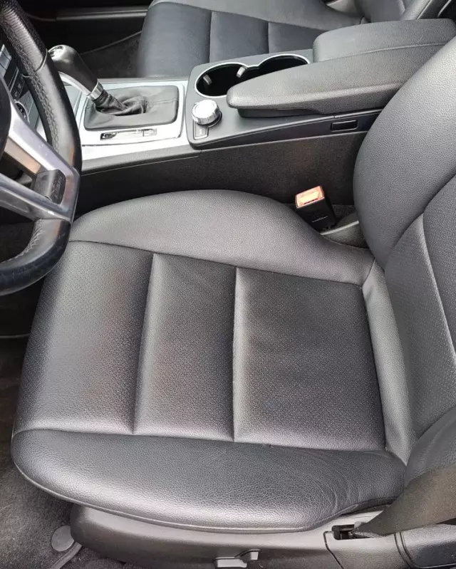 MERCEDES-BENZ Klasa C 250 CGI BlueEff Avantgarde